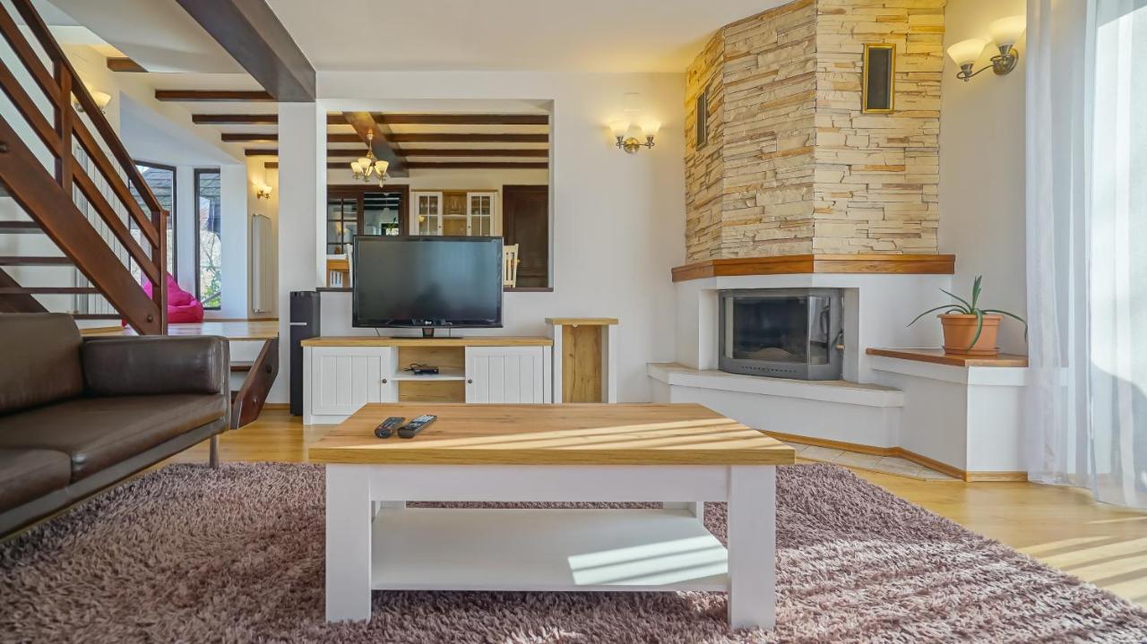 Vila Luna Комарник Екстериор снимка