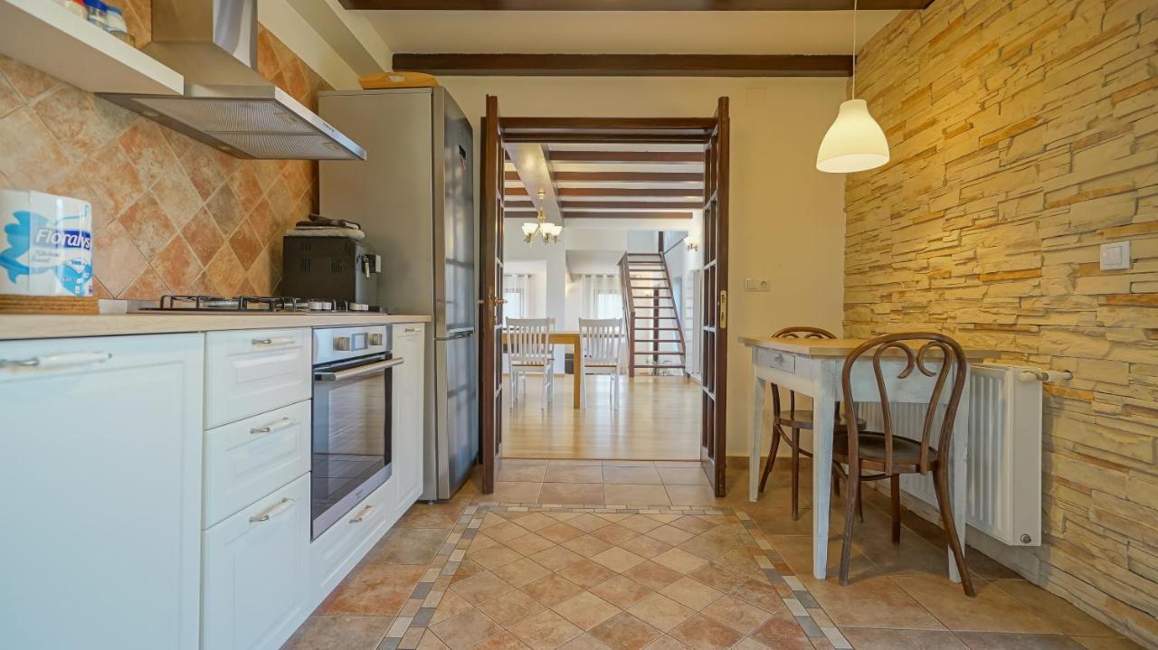 Vila Luna Комарник Екстериор снимка