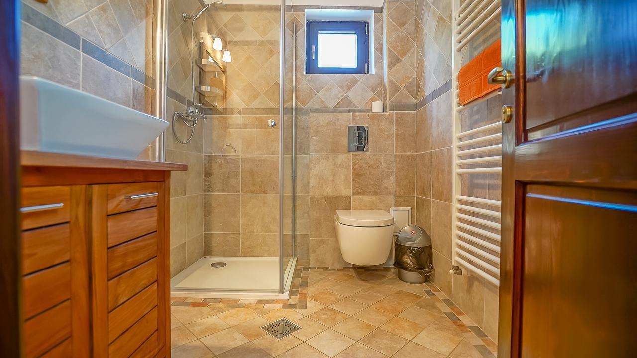 Vila Luna Комарник Екстериор снимка